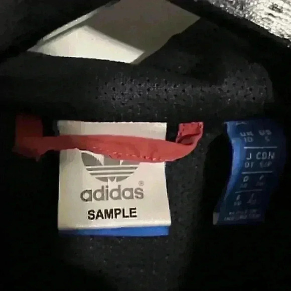 Adidas RARE Sample Women's BJ8156 Hooded Sweat - Small - Picture 3 of 3